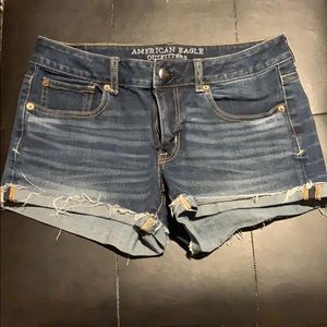Jean short shorts